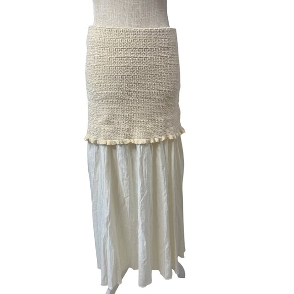 Zara Dresses & Skirts - Zara Combined Knit & Ruffle Skirt Size M Cream Boho Chic